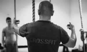 Czy crossfit odchudza? Sprawdź, jak skutecznie schudnąć!