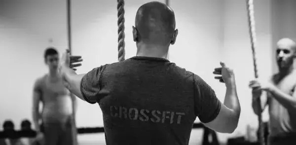 Czy crossfit odchudza? Sprawdź, jak skutecznie schudnąć!
