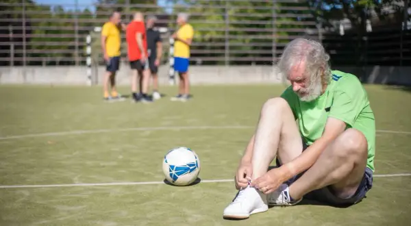 Ile lat ma najstarszy piłkarz? Zaskakujące fakty o Kazuyoshim Miurze