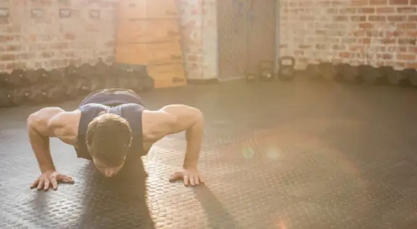 Jak trenować crossfit, aby uniknąć najczęstszych błędów i poprawić wyniki