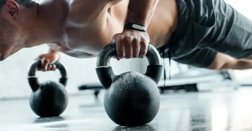 Zdjęcie WOD CrossFit - co to jest i dlaczego jest kluczowy w treningu